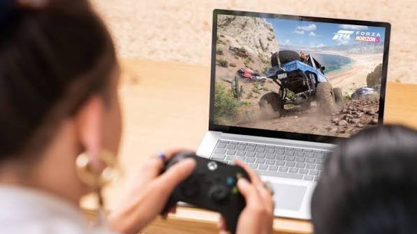 Why your laptop still matters in cloud gaming