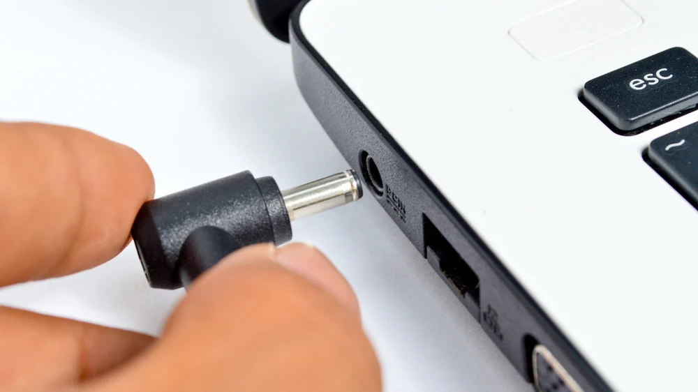 Fix 1: reseat the plug and clean the port